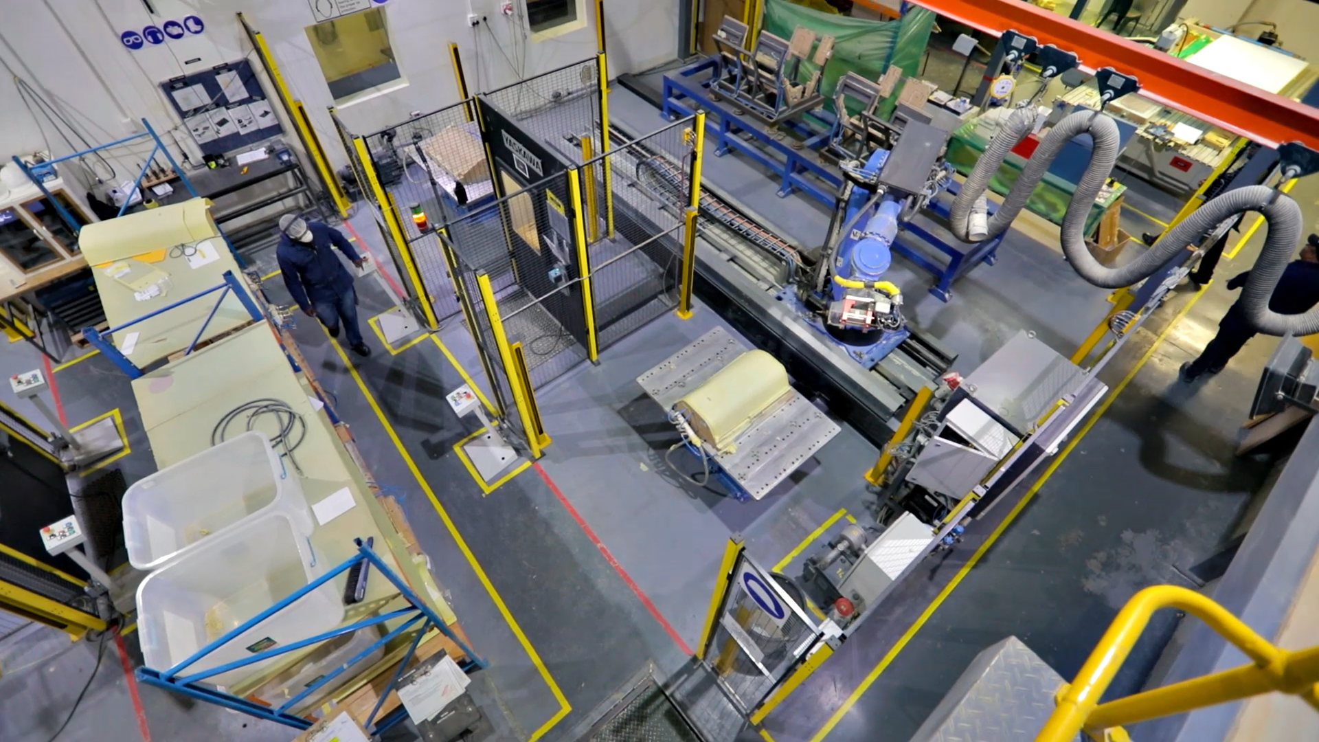 robotic cell 6 axis machine